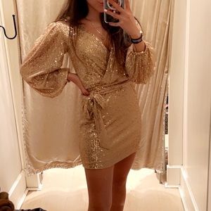 Cute sequence Long sleeve dress (worn once). From Francesca’s
